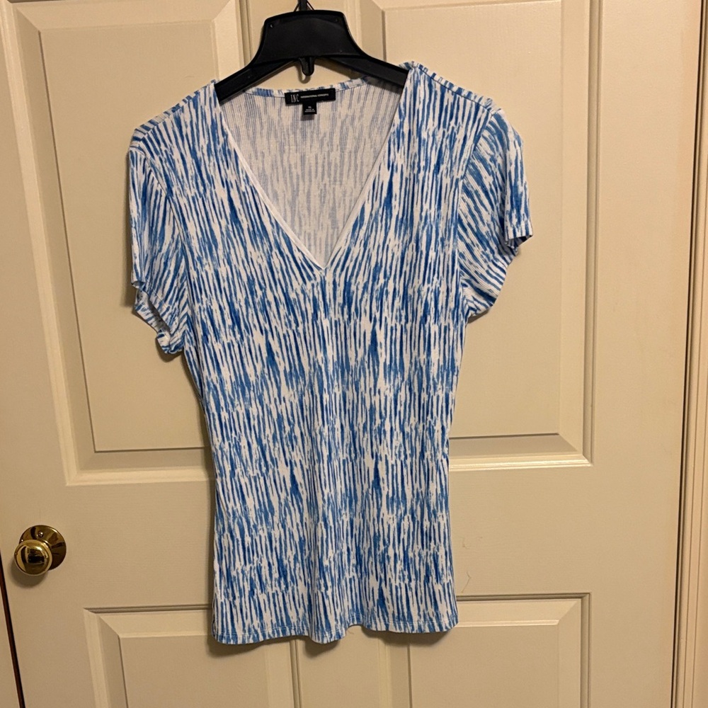 INC International Concepts Blue and White Patterned Blouse
